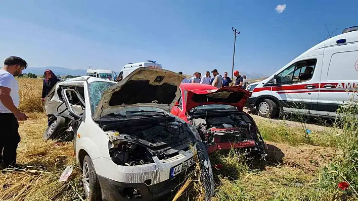 Kahramanmaraş'ta trafik kazası: 3'ü ağır 10 yaralı