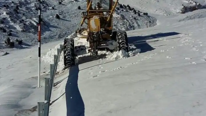 Kar nedeniyle kapanan 539 mahalle yolu ulaşıma açıldı