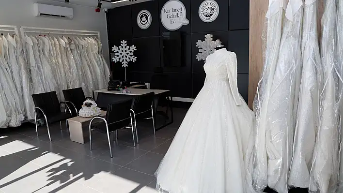 Kar Tanesi Gelinlik Evi'ne yoğun ilgi