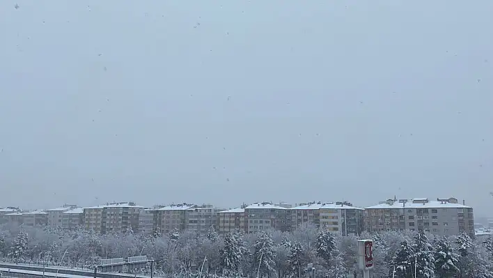 Kar yağışı etkili olan Kayseri için 2 önemli uyarı! (24 Kasım Pazar)