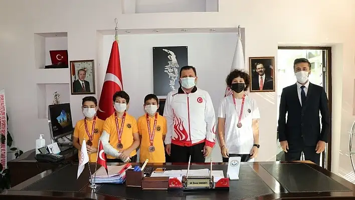 Karate sporcularından Kabakcı'ya ziyaret