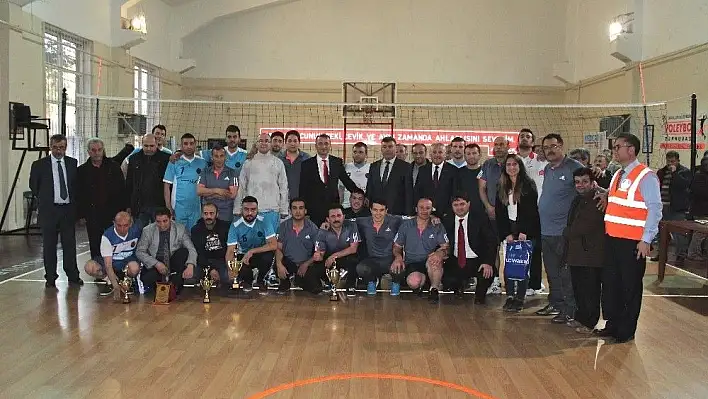 Karayolları 6'ncı Bölge Müdürlüğünde Voleybol Turnuvası düzenlendi