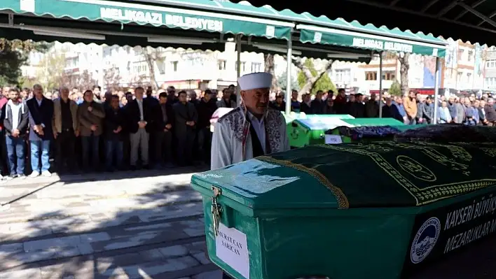 Karbonmonoksit gazından zehirlenen üniversite öğrencisi son yolculuğuna uğurlandı
