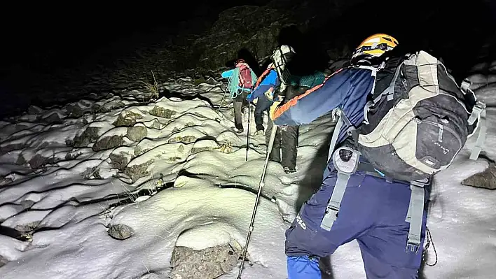 AFAD ve JAK zamanla yarıştı