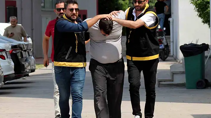 Annesini 'Al karını evimden git' dediği için öldürmüş