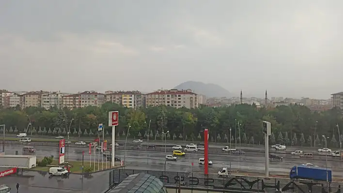 Kavurucu sıcaklardan sonra ilaç gibi geldi!