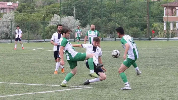 Argıncıkspor farklı kazandı