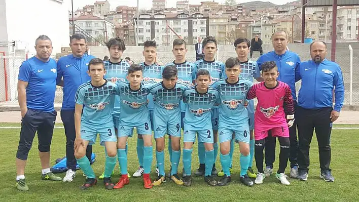 Kayseri Atletikspor, şampiyona'ya iyi başladı