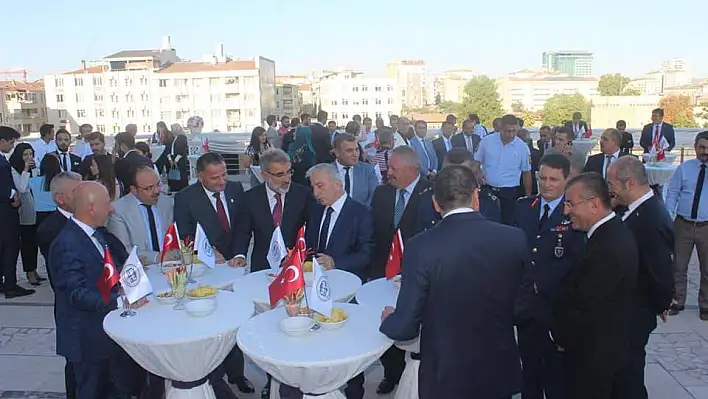 Kayseri Baro Başkanı'ndan güç, cemaat, tarikat, mezhep uyarısı