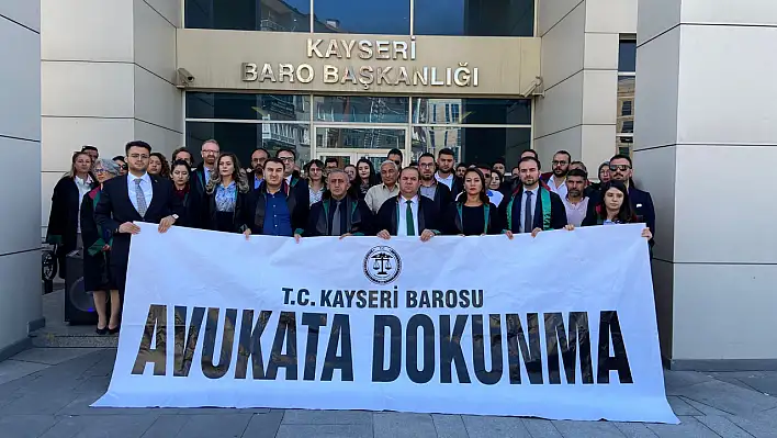 Kayseri Barosu önünde eylem!