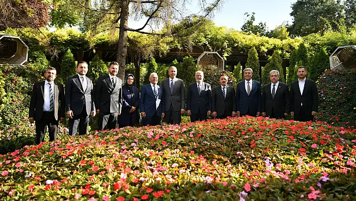 Kayseri belediyeciliğine Bakan onayı