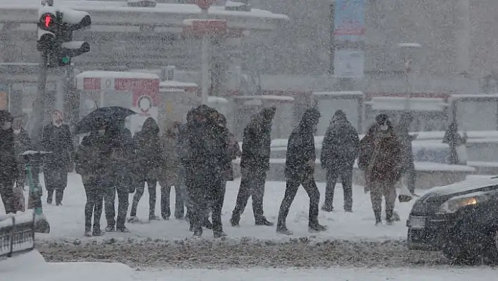 Kayseri beyaza büründü