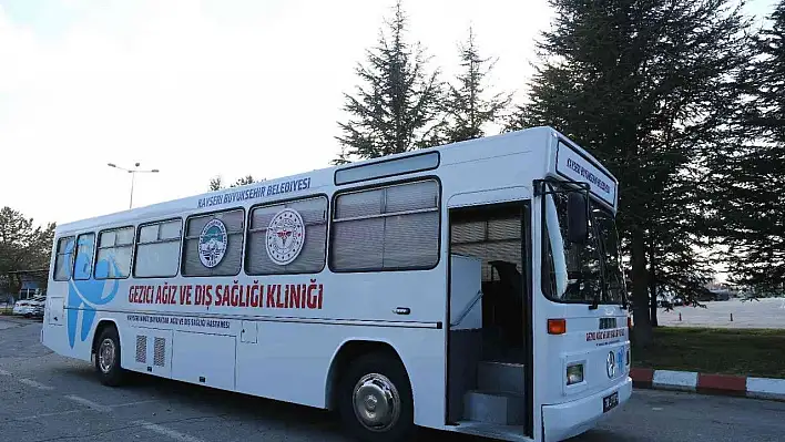 Otobüs 'Gezici Ağız ve Diş Sağlığı Kliniği' oldu!