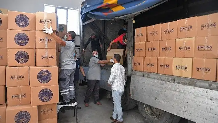 Kayseri'den Kastamonu'ya 1 TIR dolusu yardım