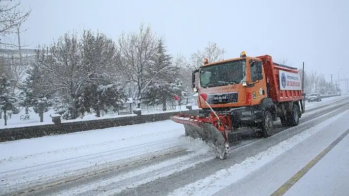 Büyükşehir ekipleri hazır kıta