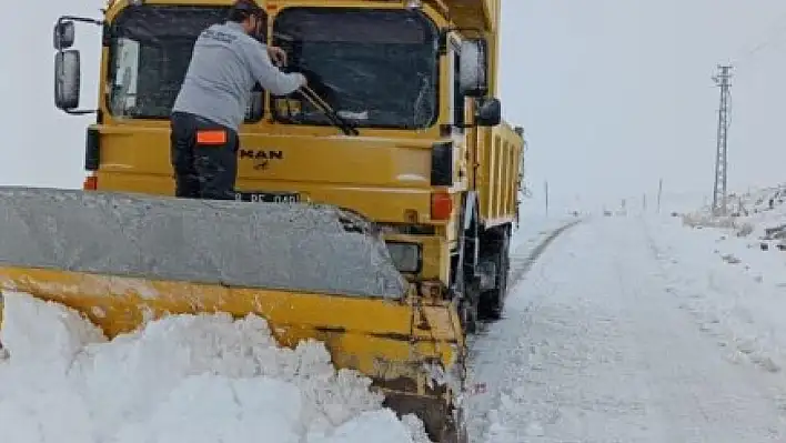 Kayseri'de 122 mahalle yolu ulaşıma açıldı