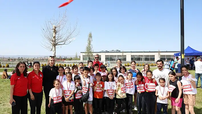 Kayseri'de 130 bin kişi neden bir araya geldi