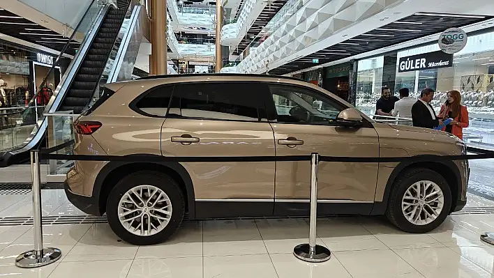 Kayseri'de  154 bin 633 kişi arasından seçildi: TOGG'un sahibi oldu