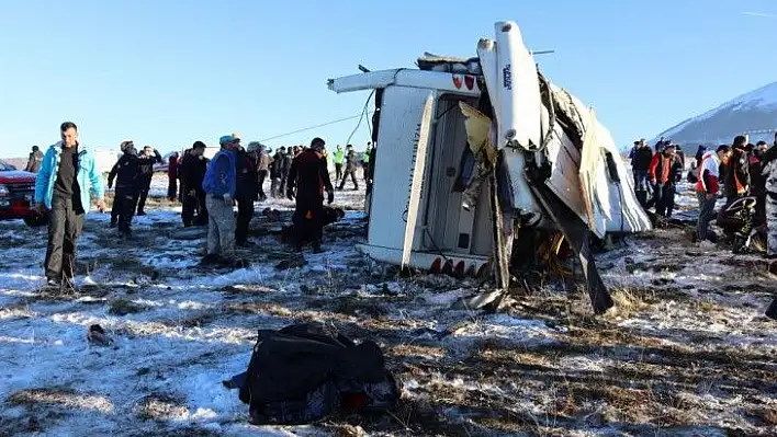 Kayseri'de 2 öğrencinin öldüğü korkunç kazanın görüntüsü ortaya çıktı