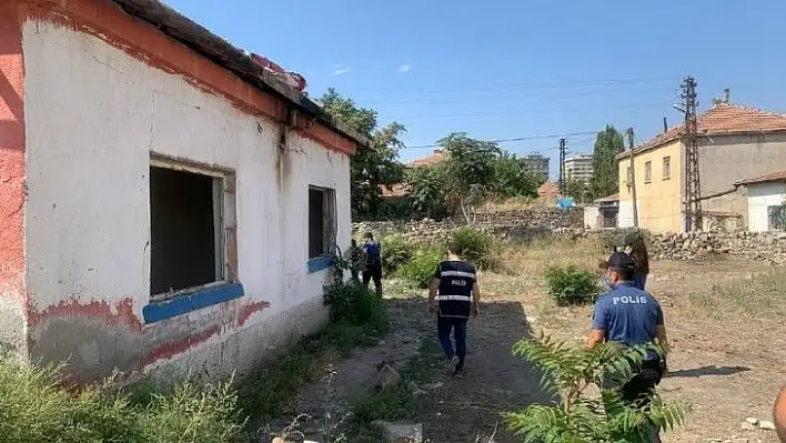 200 personel 6 bin 68 şahsı sorguladı