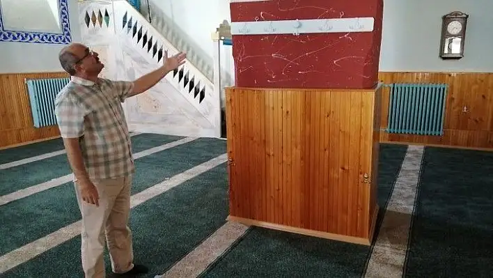 267 yıllık cami yıllara meydan okuyor