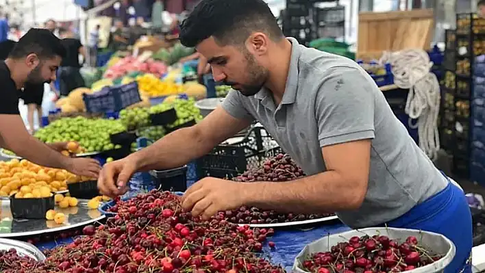 Kayseri'de alışverişin adresi semt pazarları (30 Ağustos Cuma)