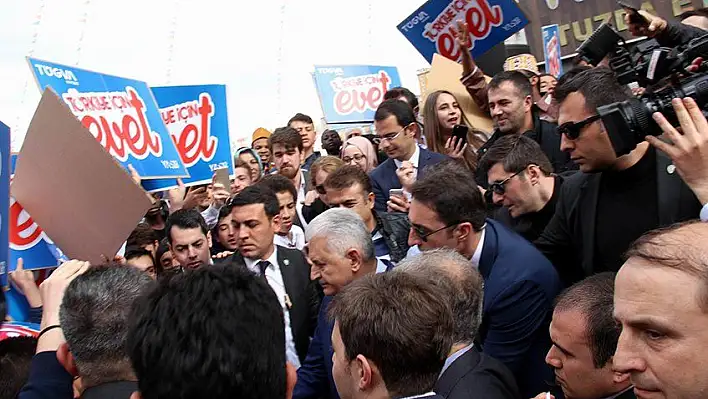 Kayseri'de Başbakan Yıldırım'a yoğun ilgi