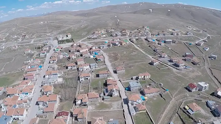 Kayseri'de Belediye Başkanı vatandaşlardan neden düğüne katılmak için izni istedi! Vatandaş izin verdi mi?