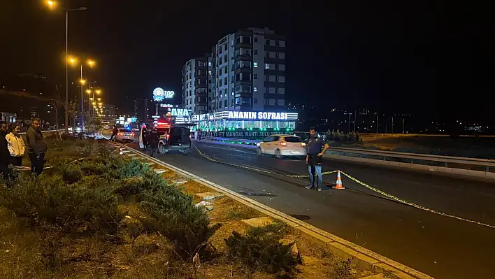 Kayseri'de bu bulvar 'ölüm' yoluna döndü! Vatandaştan önlem talebi