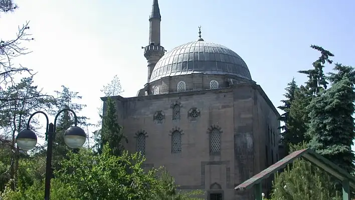 Kayseri'de bugün ezan vakitleri (21 Mayıs Salı)