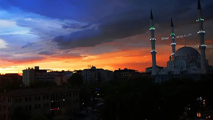 Kayseri'de bugün ezan vakitleri (12 Ocak Pazar)