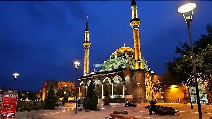 Kayseri'de bugün ezan vakitleri (03 Ağustos Pazar)