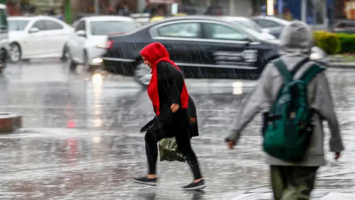 Kayseri'de bugün gök gürültülü sağanak yağış etkili olacak