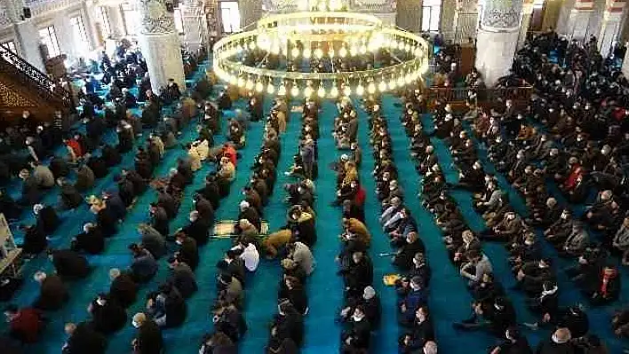 Kayseri'de bugün namaz vakitleri (8 Eylül Pazar)