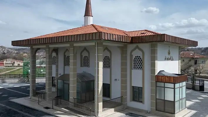 Kayseri'de bugün namaz vakitleri (28 Nisan Pazartesi)