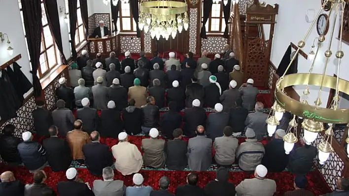 Kayseri'de bugün namaz vakitleri (04 Mayıs Pazar)