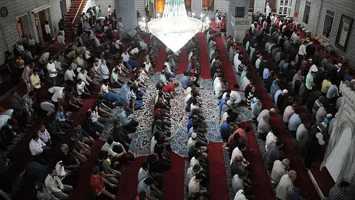 Kayseri'de bugün namaz vakitleri (18 Mayıs Pazar)