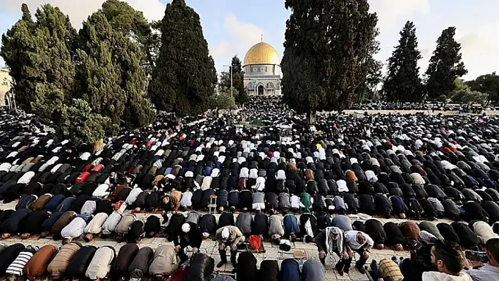 Kayseri'de bugün namaz vakitleri (2 Haziran Pazartesi)