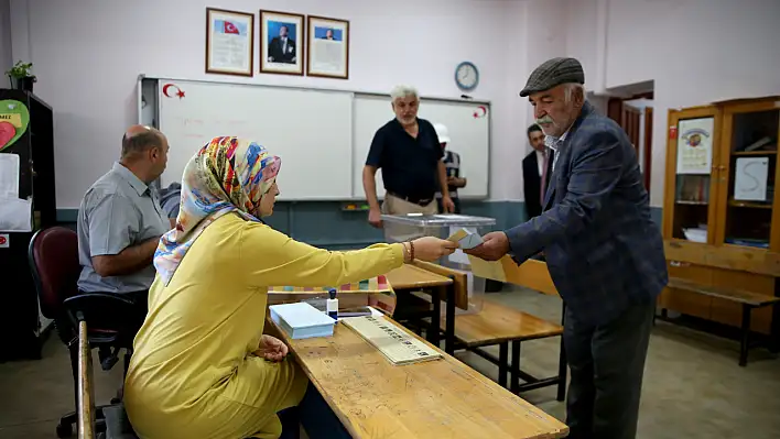 Kayseri'de seçim heyecanı başladı