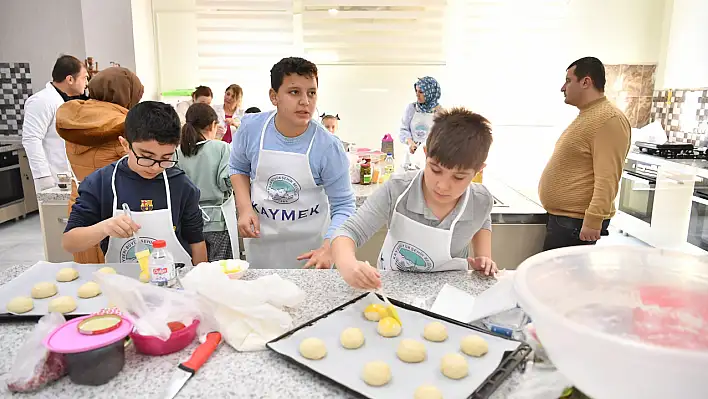 Kayseri'de çocuklar KAYMEK'te hem eğlendi hem öğrendi