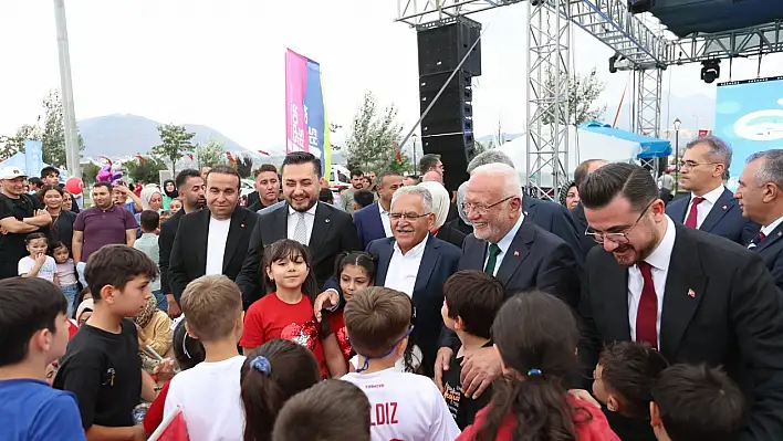 Kayseri'de coşkulu kapanış