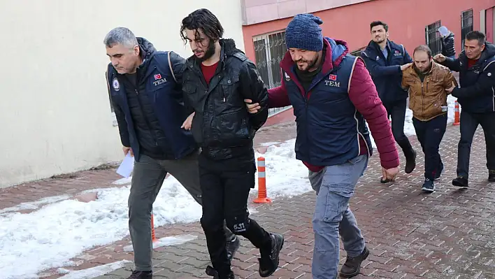 Kayseri'de 2 DEAŞ'lı tutuklandı!