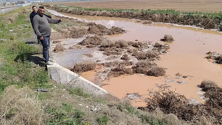Kayseri'de dolu felaketi üreticiyi perişan etti!
