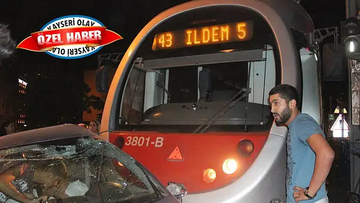 Kayseri'de Düvenönün'de tramway kazası 