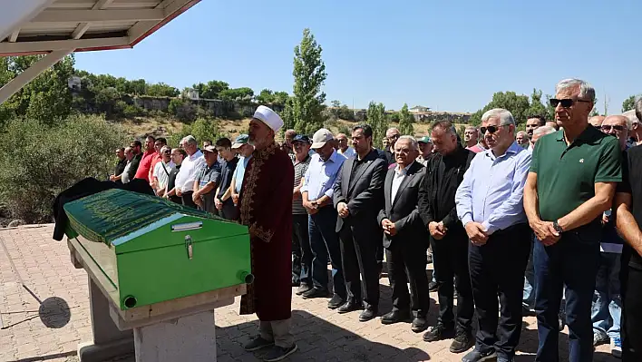 Kayseri'de eski ve yeni Başkanları buluşturan cenaze