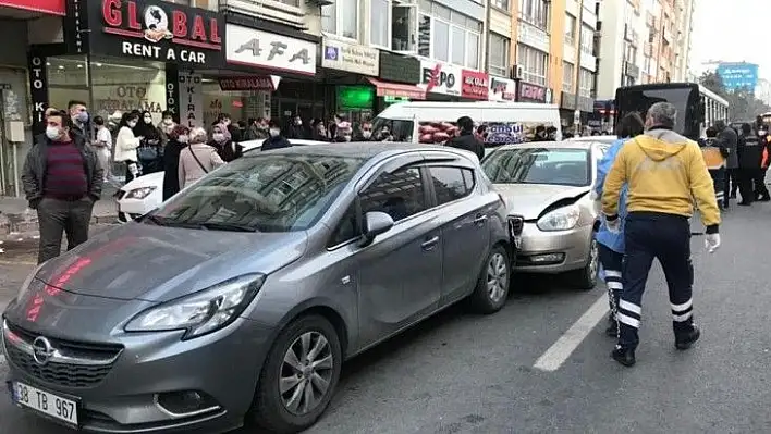 Kayseri'de feci kaza: 2'si ağır 7 yaralı