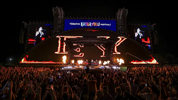 Kayseri'de festival var... Kimler geliyor kimler