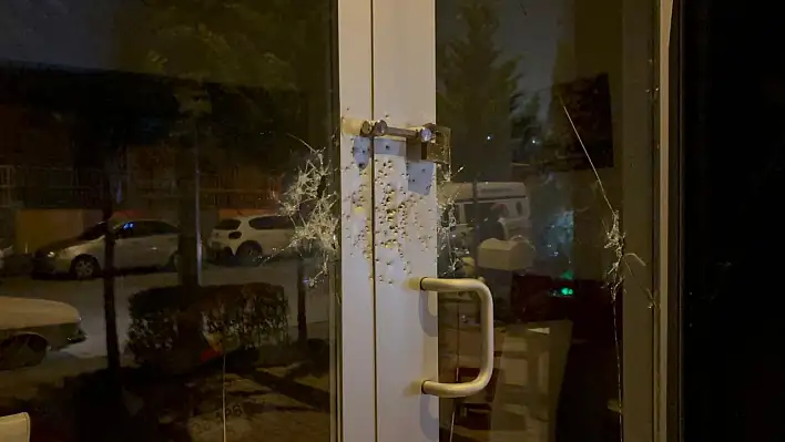 Kayseri'de gece yarısı pompalı tüfekle ateş açtılar