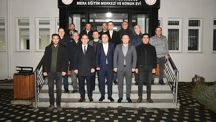 Kayseri'de görev yapan Müdürler nerede, ne için buluştu?