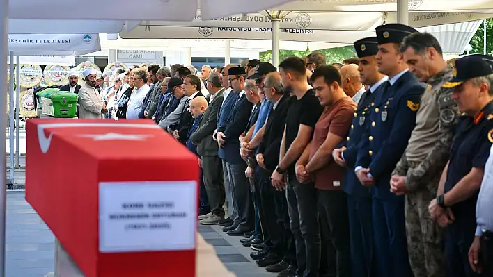Kayseri'de hayatını kaybeden belediye başkanı toprağa verildi